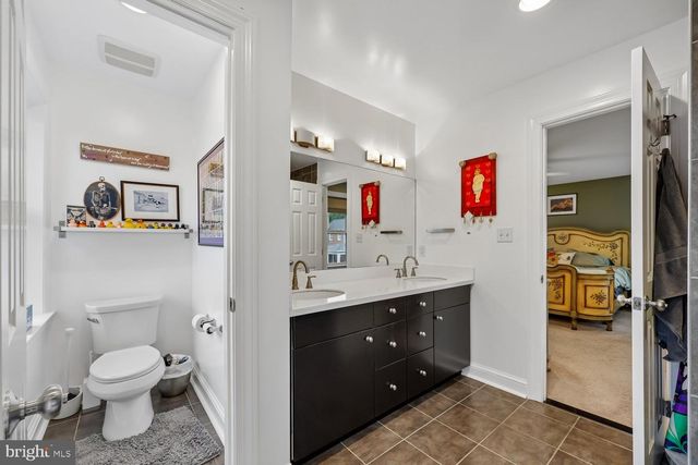 8601 HEMPSTEAD AVE, Bethesda, MD 20817