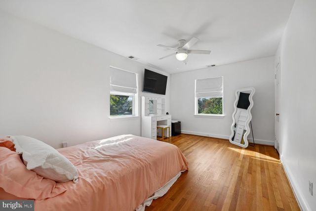 8601 HEMPSTEAD AVE, Bethesda, MD 20817