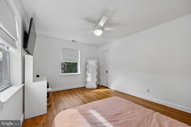8601 HEMPSTEAD AVE, Bethesda, MD 20817