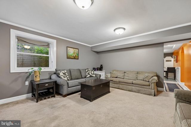 8601 HEMPSTEAD AVE, Bethesda, MD 20817