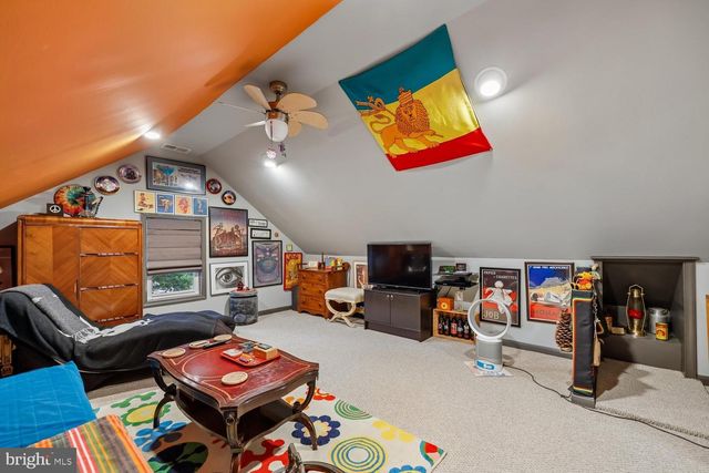 8601 HEMPSTEAD AVE, Bethesda, MD 20817