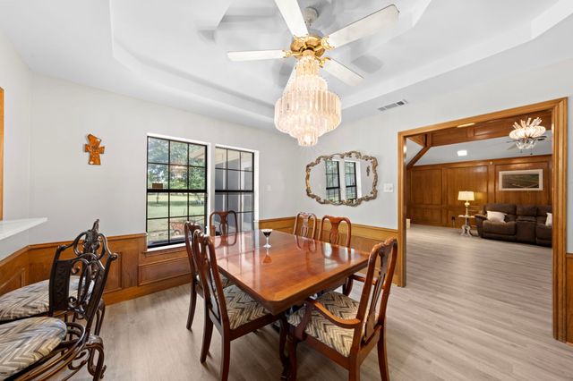 1210 Batchler Road, Red Oak, TX 75154