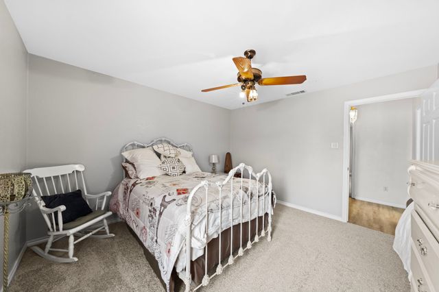 1210 Batchler Road, Red Oak, TX 75154