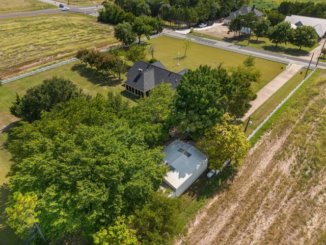 1210 Batchler Road, Red Oak, TX 75154