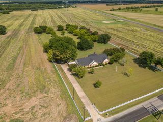 1210 Batchler Road, Red Oak, TX 75154