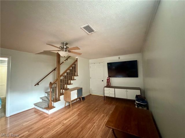 5404 10th Avenue, Vienna, WV 26105