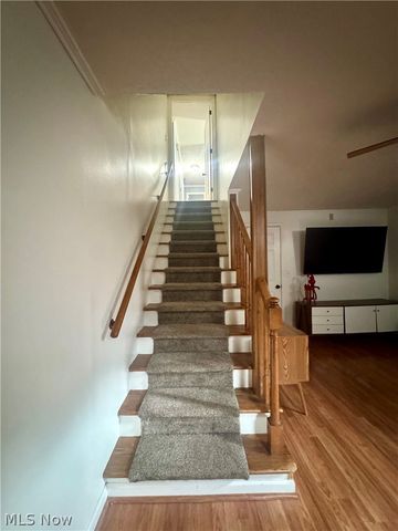 5404 10th Avenue, Vienna, WV 26105