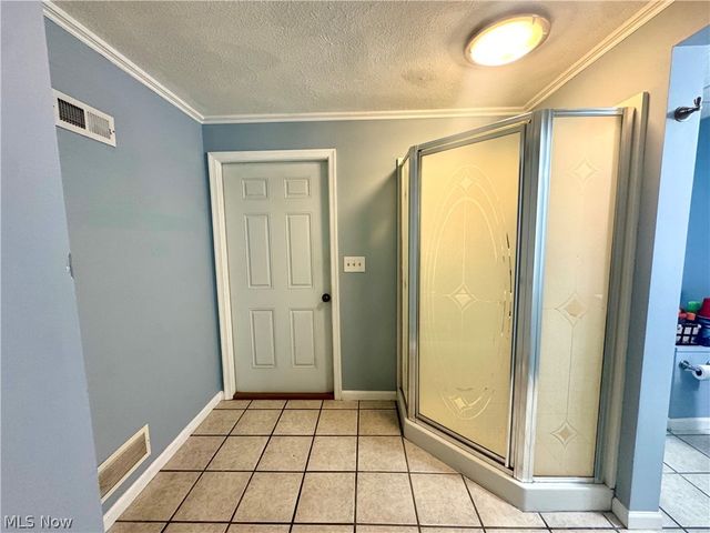 5404 10th Avenue, Vienna, WV 26105
