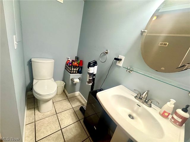 5404 10th Avenue, Vienna, WV 26105