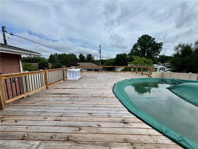 5404 10th Avenue, Vienna, WV 26105