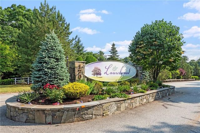 170 PROVIDENCE Pike 52, North Smithfield, RI 02896