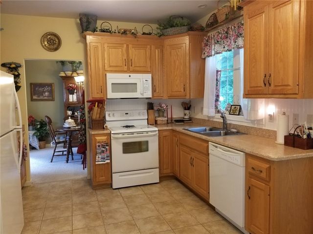 170 PROVIDENCE Pike 52, North Smithfield, RI 02896