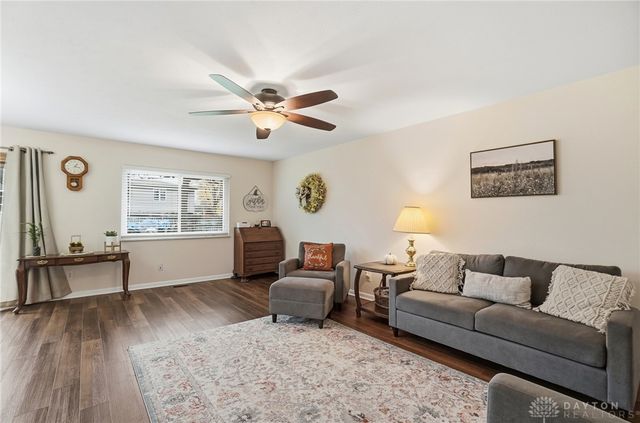 5801 Pondview Drive, Kettering, OH 45440