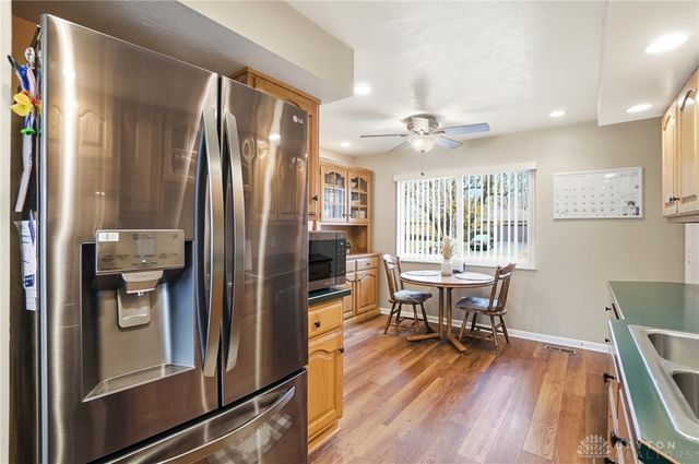 5801 Pondview Drive, Kettering, OH 45440