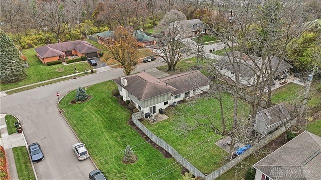 5801 Pondview Drive, Kettering, OH 45440