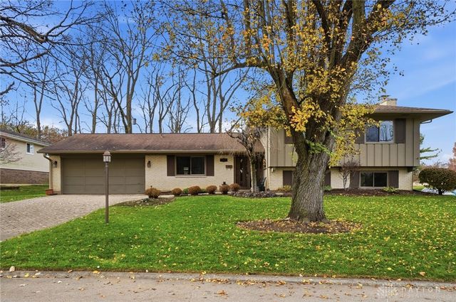 5801 Pondview Drive, Kettering, OH 45440