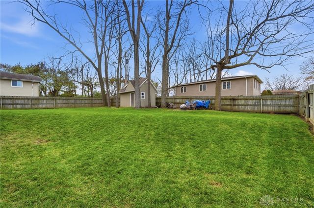 5801 Pondview Drive, Kettering, OH 45440