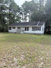 322 Water Oak Court NW, Ocean Isle Beach, NC 28469