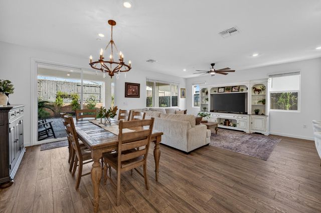 4498 Duckhawk Cir, Rancho Cordova, CA 95742