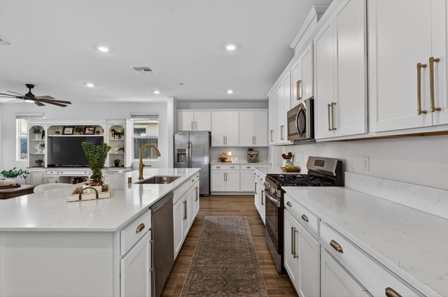 4498 Duckhawk Cir, Rancho Cordova, CA 95742