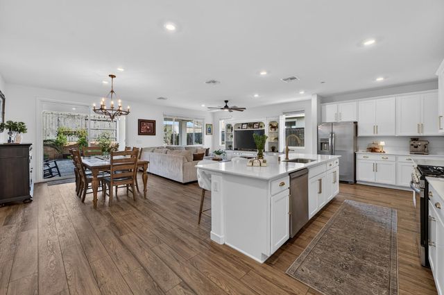 4498 Duckhawk Cir, Rancho Cordova, CA 95742