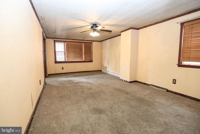 128-30 SPRUCE ST, Minersville, PA 17954