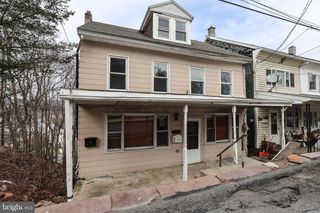 128-30 SPRUCE ST, Minersville, PA 17954