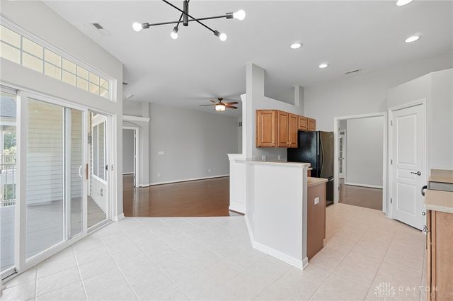 1194 Feather Trail, Maineville, OH 45039