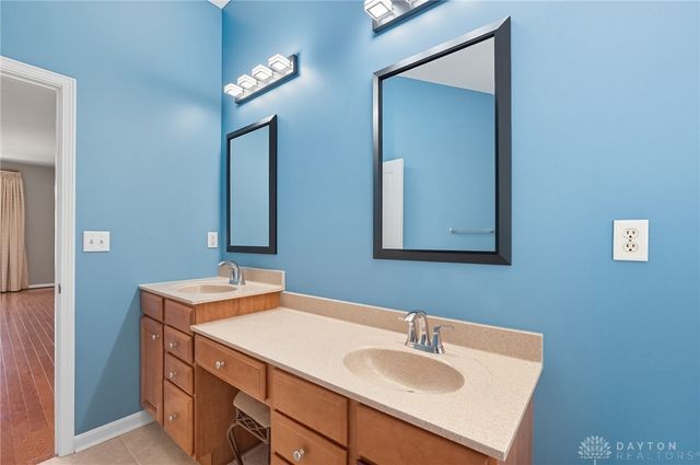 1194 Feather Trail, Maineville, OH 45039