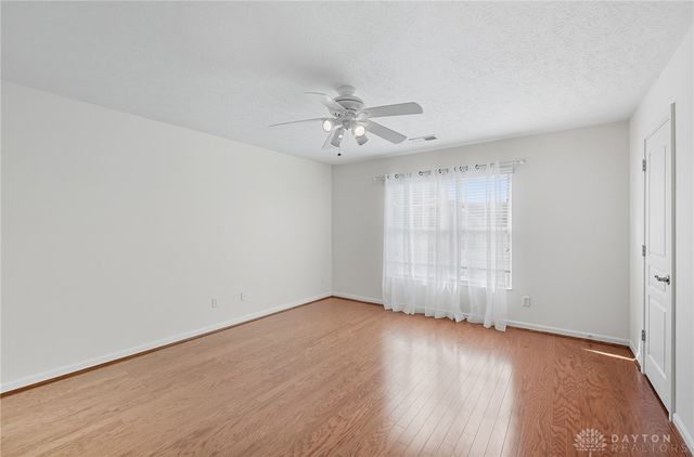 1194 Feather Trail, Maineville, OH 45039