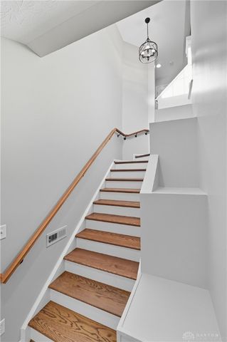 1194 Feather Trail, Maineville, OH 45039