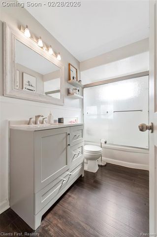 318 S Wildwood Street, Westland, MI 48186