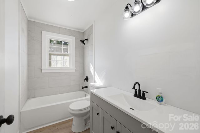 310 Roy Eaker Road, Cherryville, NC 28021