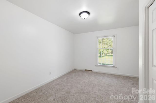 310 Roy Eaker Road, Cherryville, NC 28021