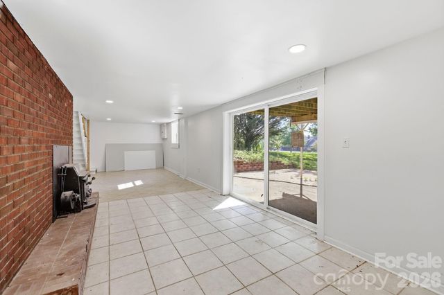 310 Roy Eaker Road, Cherryville, NC 28021