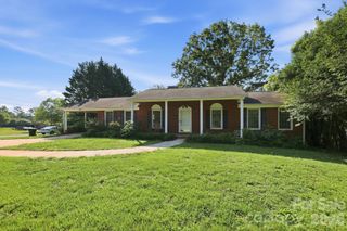 310 Roy Eaker Road, Cherryville, NC 28021