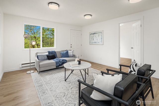 21610 SE May Valley Road, Issaquah, WA 98027