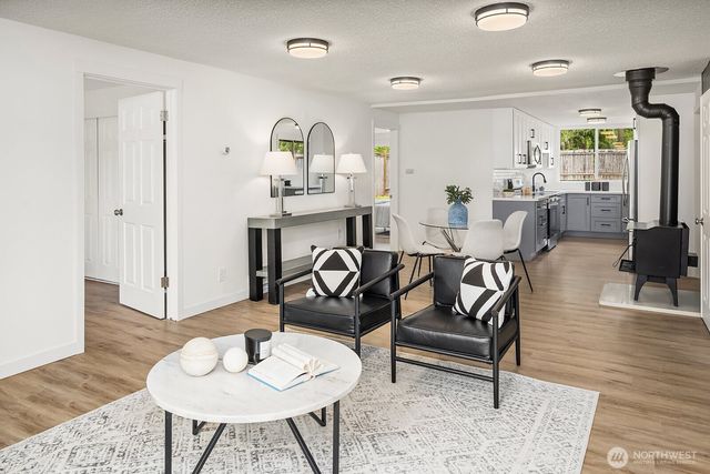 21610 SE May Valley Road, Issaquah, WA 98027