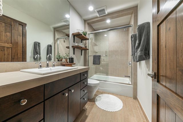 14479 Home Run Trl Unit 8, Truckee, CA 96161