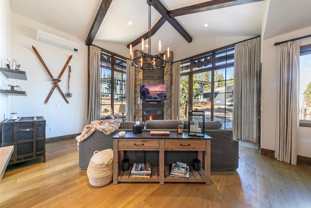 14479 Home Run Trl Unit 8, Truckee, CA 96161