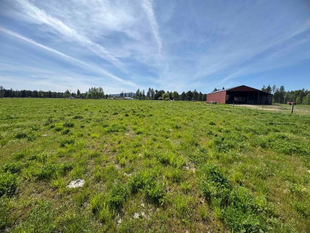 29210 N Spotted Rd, Deer Park, WA 99006