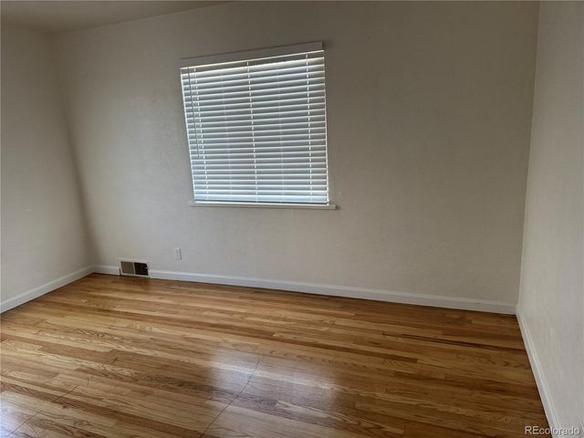 1671 Oswego St, Aurora, CO 80010