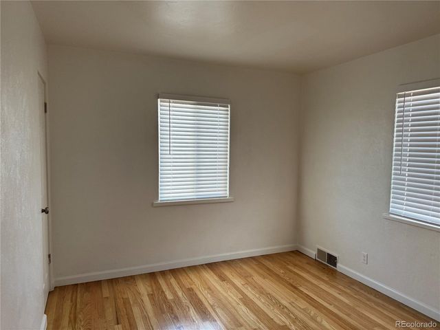 1671 Oswego St, Aurora, CO 80010