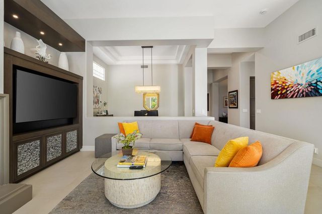 109 Rain Bird Circle, Palm Desert, CA 92211