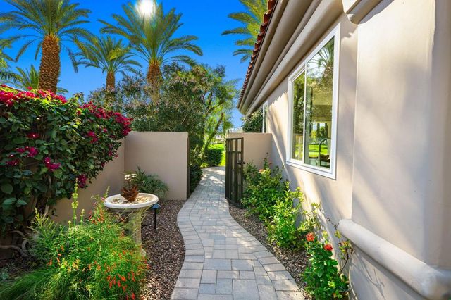 109 Rain Bird Circle, Palm Desert, CA 92211
