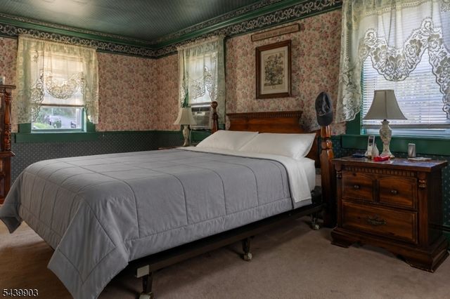 110 Vail St, Hackettstown Town, NJ 07840