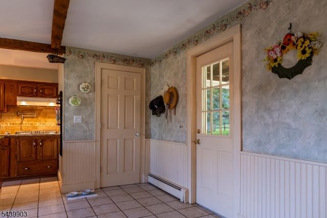 110 Vail St, Hackettstown Town, NJ 07840
