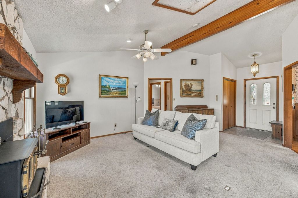 4017 Dakota Trail, Granbury, TX 76048 — photo 5