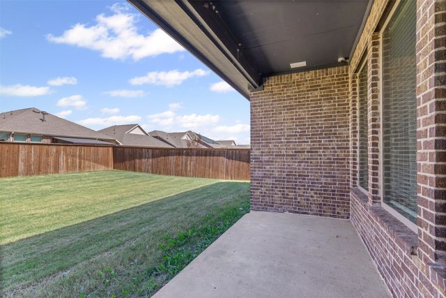 701 Lemmon Lane, Forney, TX 75126