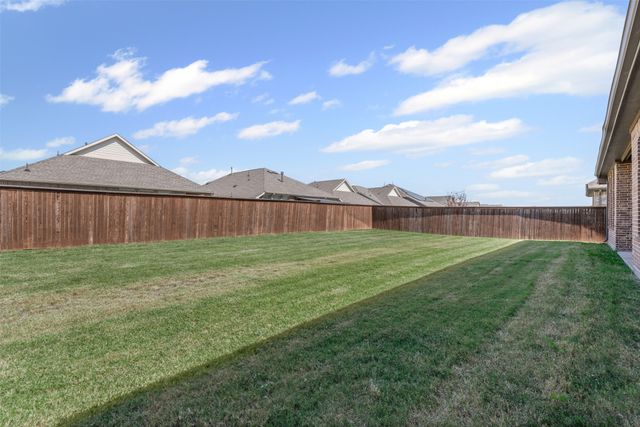 701 Lemmon Lane, Forney, TX 75126